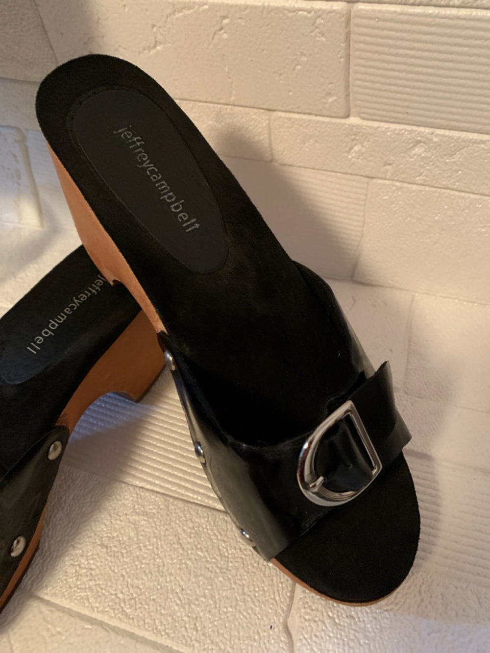Jeffrey Campbell Black Leather Buckle Clog Mules with Tan Platform - Picture 2 of 10